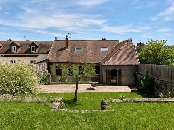 Maison 9 pièces 289 m²