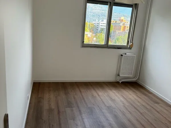 Logement t4 72 m carré grand place