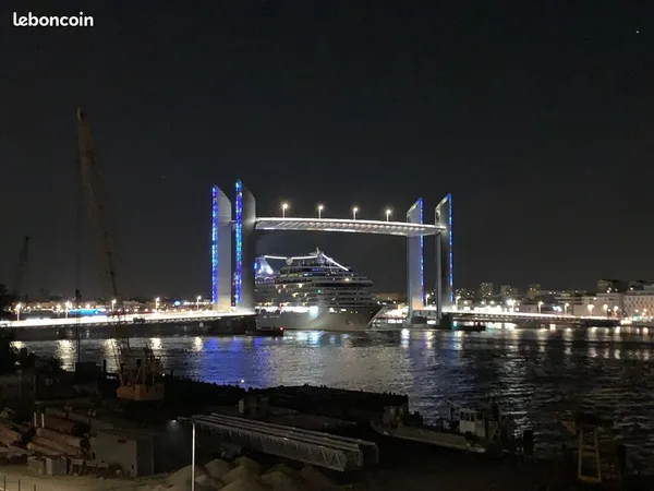 À couper le souffle : T3/T4 80m² à Bordeaux Brazza- Vue imprenable sur la Garonne