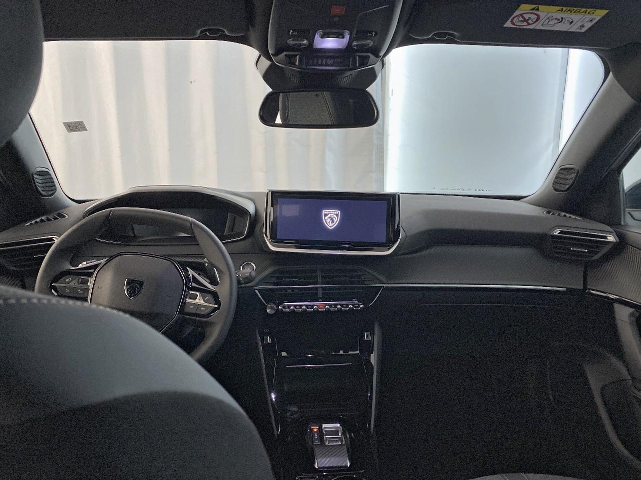 Peugeot 2008 hybrid 145 ch e-dcs6 allure — photo 8