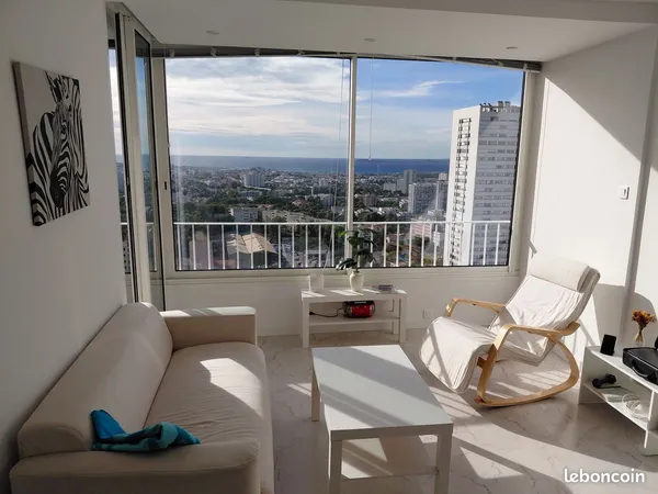 Appartement vue exceptionnelle T5 98m2, refait à neuf. 3 chambres 2 SDB