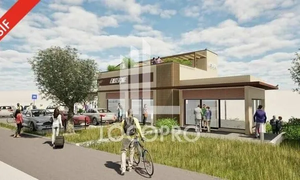 Local commercial 400 m²