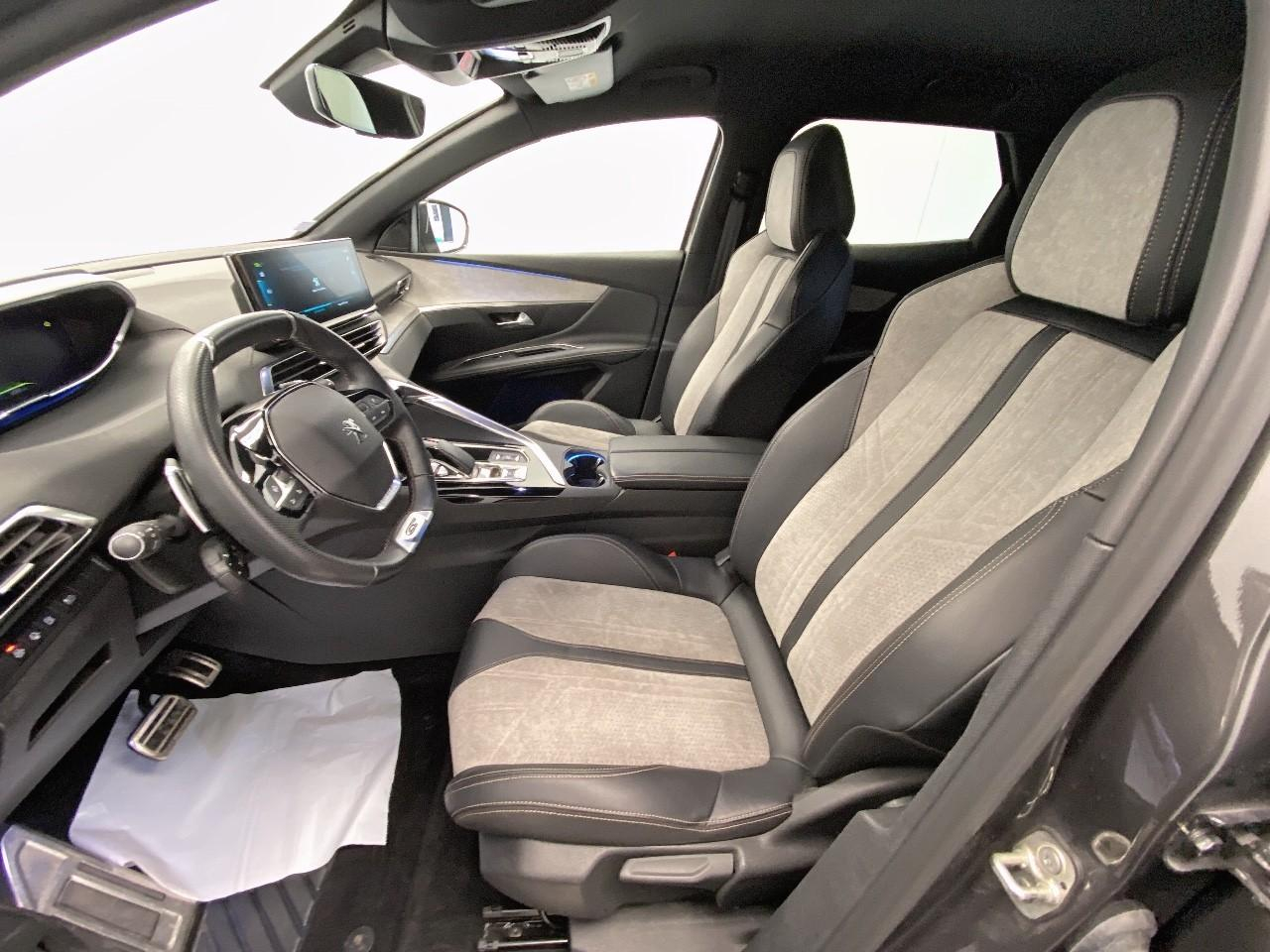 Peugeot 3008 hybrid 225 e-eat8 gt — photo 9