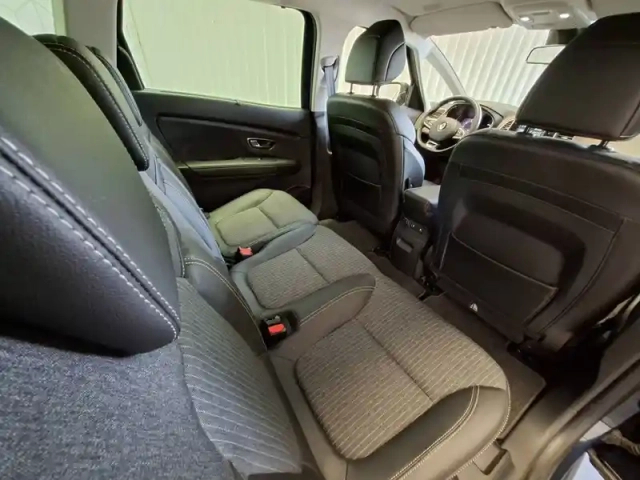 Renault Scenic grand  tce 140 — photo 30