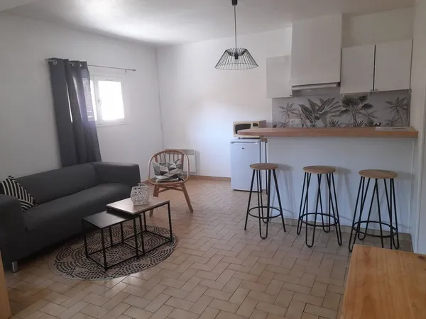 studio meublé