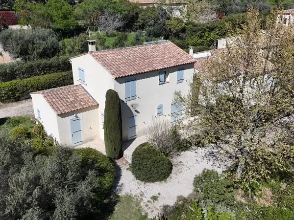 Rare à Château-Gombert Grande maison familiale + parcelle