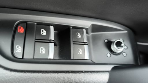 Audi Q5 2.0 TDI 204 Quattro Mild Hybrid S-Tronic 7 - S Line – 2022 – 34939 km – Hybride diesel – Boîte Automatique — photo 8