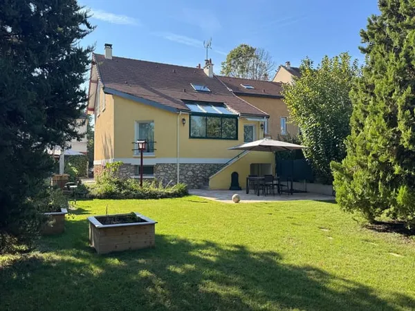 Maison 7 pièces 138 m²