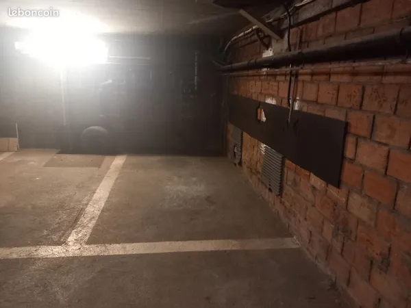 Place parking souterrain