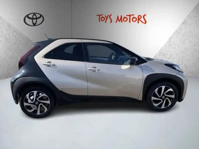 Toyota Aygo 1.0 vvt-i 72 design — photo 2