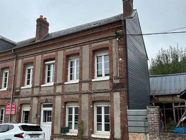Maison de ville T4, prête à terminer