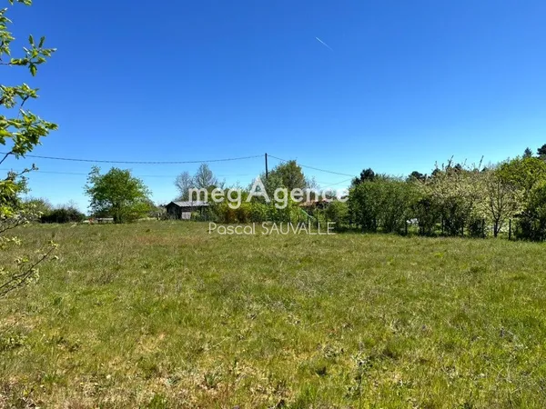 Terrain à bâtir de 1570m2