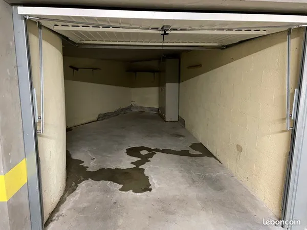 Location Garage 20 m2