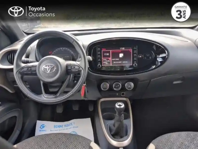 Toyota Aygo X 1.0 vvt-i 72ch design — photo 8