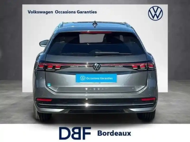Volkswagen Passat nouvelle 1.5 etsi 150ch dsg7 eleg — photo 4