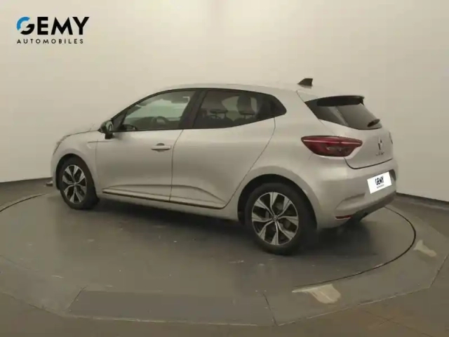 Renault Clio blue dci 100 — photo 34