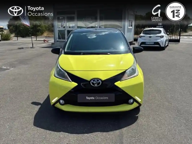 Toyota Aygo 1.0 vvt-i 69ch x-cite 3 jaune fizz 5p — photo 5