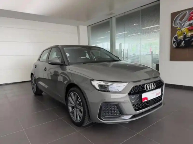 Audi A1 sportback 25 tfsi 95ch design — photo 3