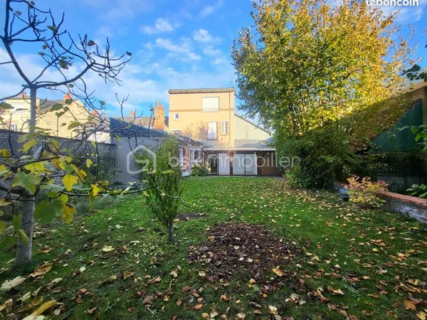 Maison 7 pièces 170 m²