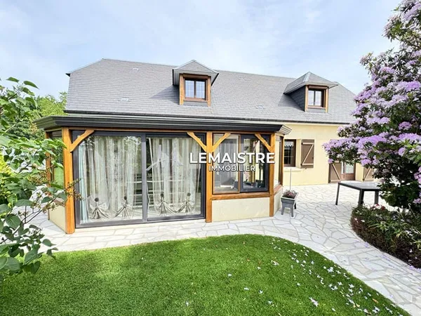 Maison 6 pièces 145 m²