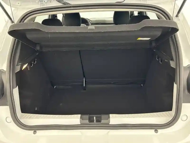 Dacia Sandero eco-g 100 — photo 27