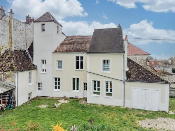 Maison 6 pièces 197 m²