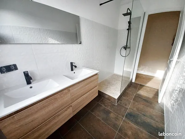 Appartement 3 pièces 84 m²