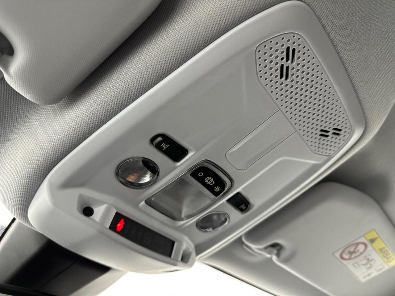 Peugeot 2008 puretech 130 s&s eat8 style — photo 31