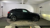 Alfa Romeo Stelvio 2.2 Diesel 210ch Estrema Q4 AT8 MY22 — photo 4