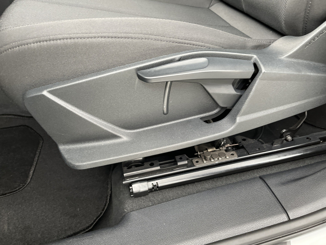Audi Q3 — photo 64