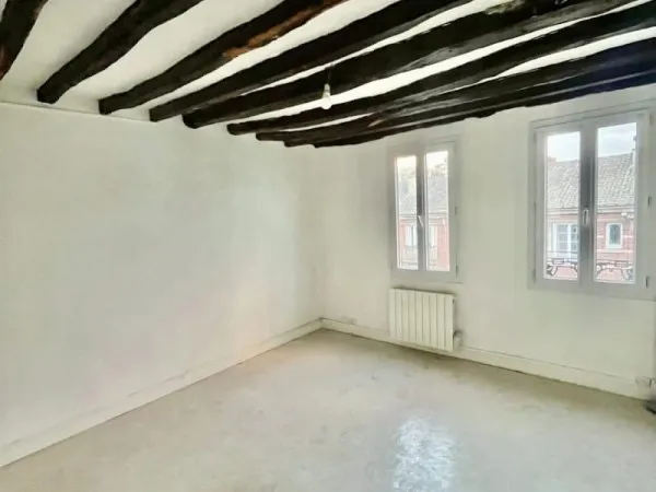 Studio 1 pièce 24 m²