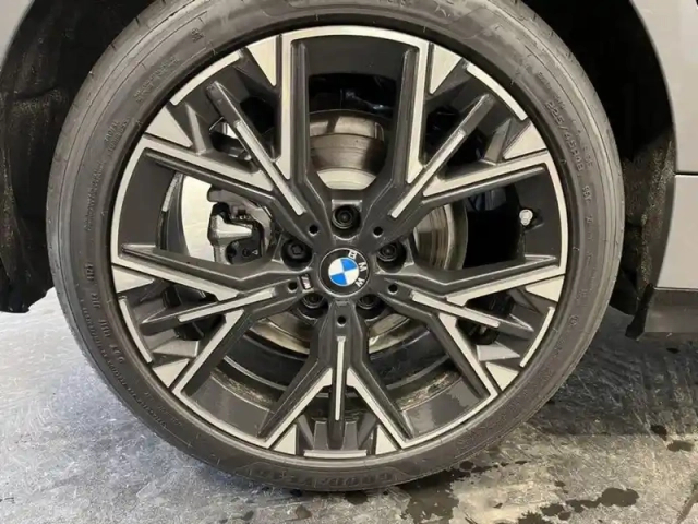 Bmw Serie 1 série 1 116a 122ch m sport design dkg7 — photo 7