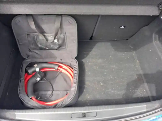 Peugeot 208 electrique 50 kwh 136ch — photo 20