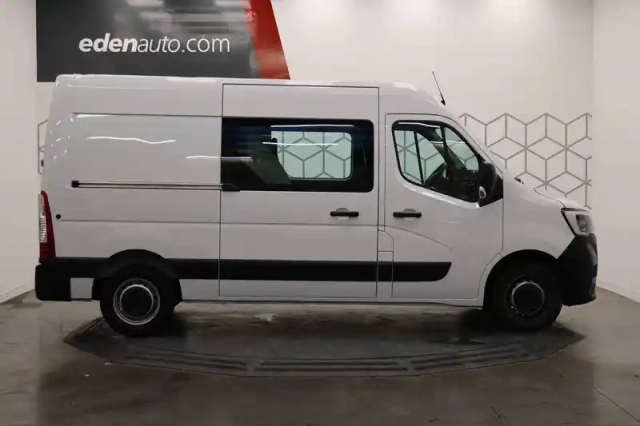 Renault Master ca trac f3500 l2h2 blue dci 150 — photo 4