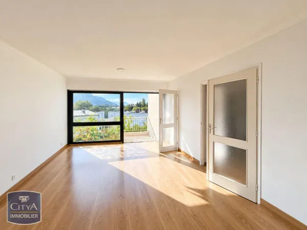 Appartement 2 pièces 65 m²