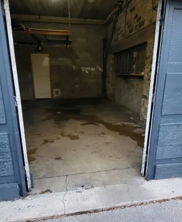 Garage à louer