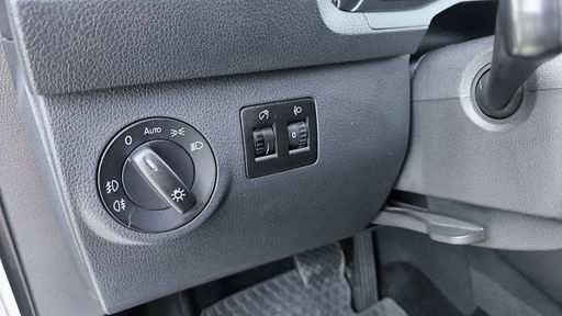 Volkswagen Caddy Van VU 2.0 TDI 150 DSG6 - Business Line Plus – 2019 – 132093 km – Diesel – Boîte Automatique — photo 24