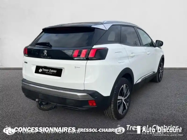 Peugeot 3008 1.2 puretech 130ch s&amp;s eat6 allure — photo 2