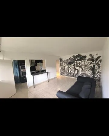 Appartement 79m2 et terrasse 32m2