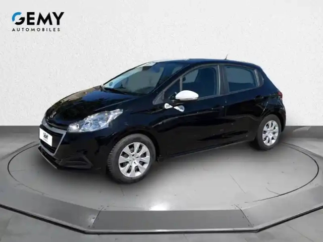 Peugeot 208 puretech 68ch bvm5 — photo 1