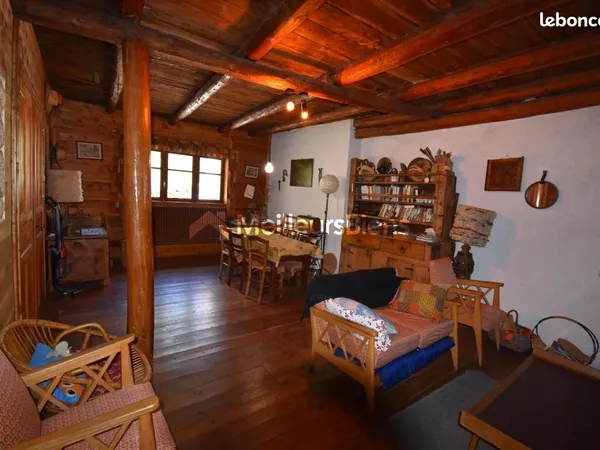 Maison 5 pièces 140 m²