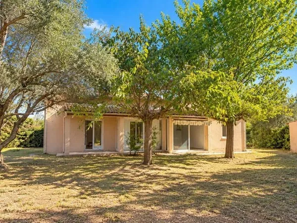 Maison de plain-pied 5 pièces 110 m²