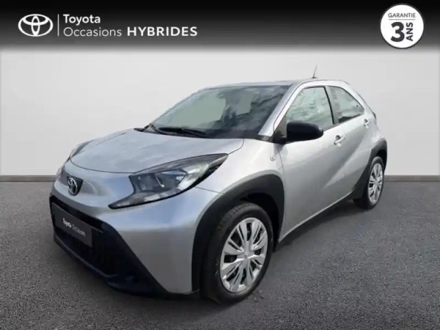 Toyota Aygo X 1.0 vvt-i 72ch dynamic s-cvt — photo 1