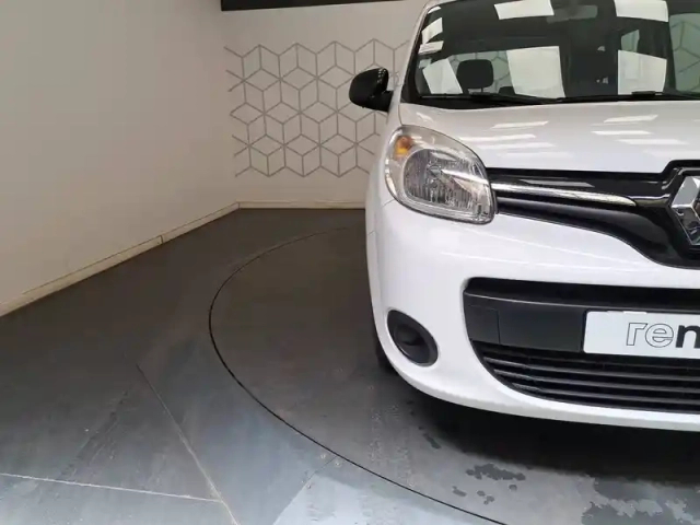 Renault Kangoo blue dci 80 — photo 9