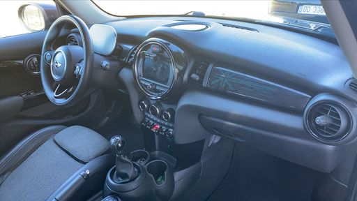 Mini Mini 1.5  Cooper 136 - Yours – 2021 – 81206 km – Essence – Boîte Manuelle — photo 22
