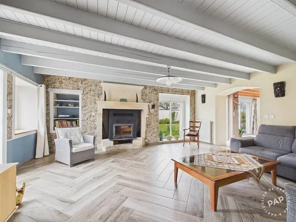 Maison 6 pièces 224 m²