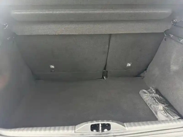 Citroën C3 bluehdi 100 ch bvm6 plus — photo 8