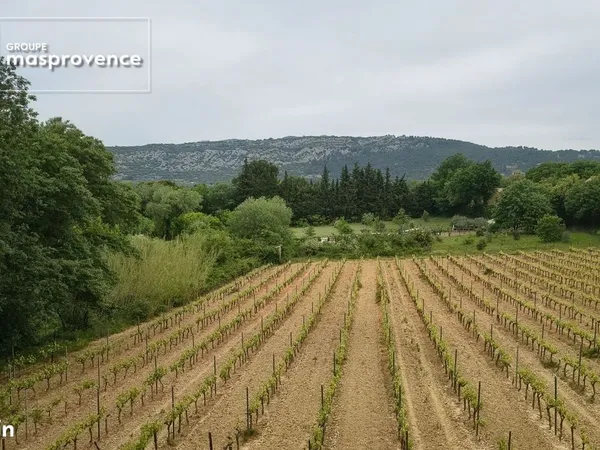 Terrain à bâtir de 1122 m² à AUBIGNAN (84)