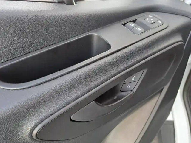 Mercedes Sprinter 315 cdi fourgon toit sureleve — photo 11