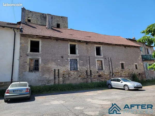 Maison 4 pièces 242 m²